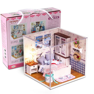 DIY Furniture Miniature Dollhouse 3D Model Wooden Houses Toys Miniaturas Doll house With Dust Cover and Color box For Children